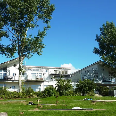 Strandlaeufer 117 *